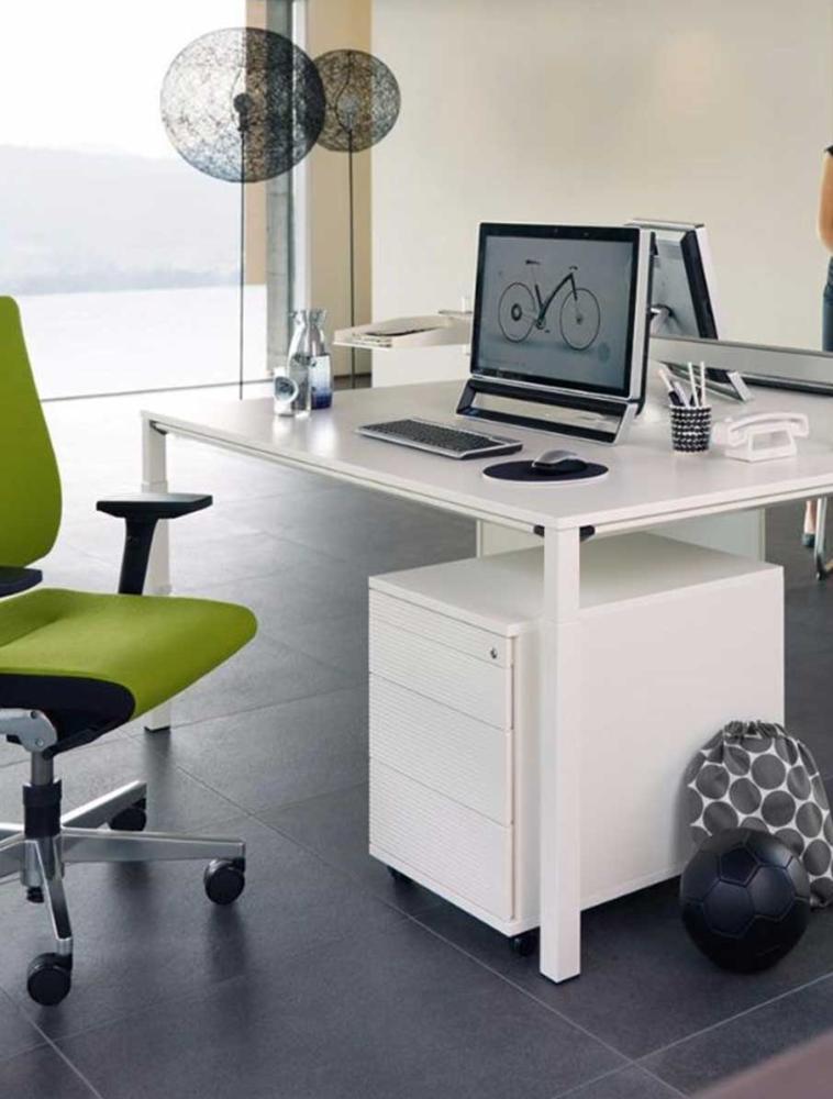 Bureau-et-meuble-bmanc